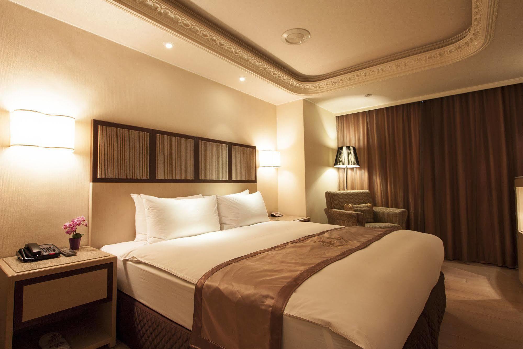 Taipei Charming City Hotel Ngoại thất bức ảnh